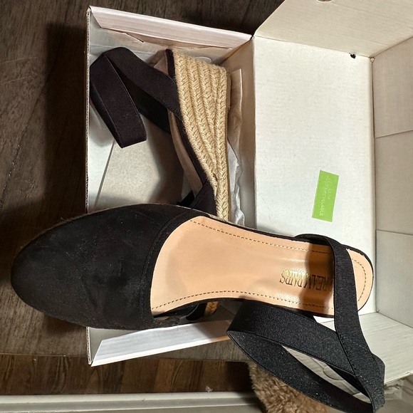 Espadrille wedges! New! NWOT! - Picture 5 of 6